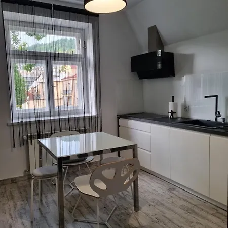 דירה Czekolada Apt. *